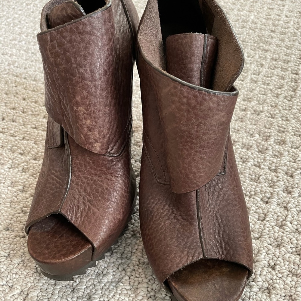 New! Pedro Garcia leather platform booties